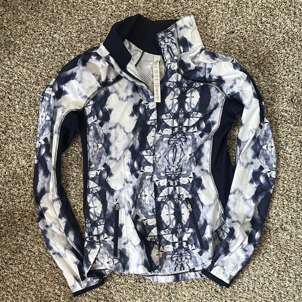 Lululemon Run: Essential Jacket II Ink Blot White Deep Indigo